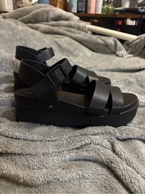 MIA Black Platform Chunky Sandals